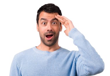 Yakışıklı adam niyetinde çözüm anlar