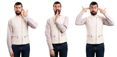 Yakışıklı adam intihar jest yapma yelek ile ayarla