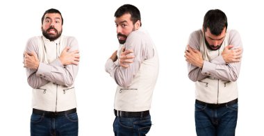 Yakışıklı adam buz gibi yelek ile kümesi