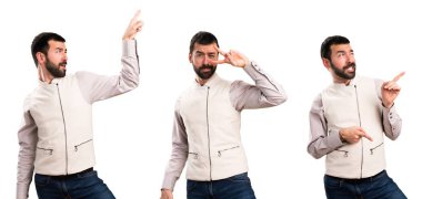 Yakışıklı adam dans yelek ile ayarla