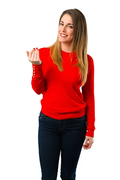 Mujer Rubia Joven Presentando Invitando Venir — Foto de Stock