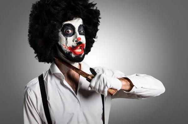 Killer Clown Mit Messer Macht Selbstmordgeste Auf Texturiertem Hintergrund — Stockfoto