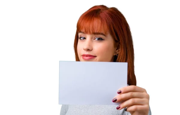 Jovem Ruiva Segurando Cartaz Vazio — Fotografia de Stock