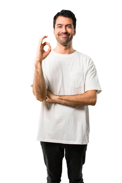 Молодой Человек Белой Рубашке Показывает Знак Пальцами Лицо Счастья Удовлетворения — стоковое фото