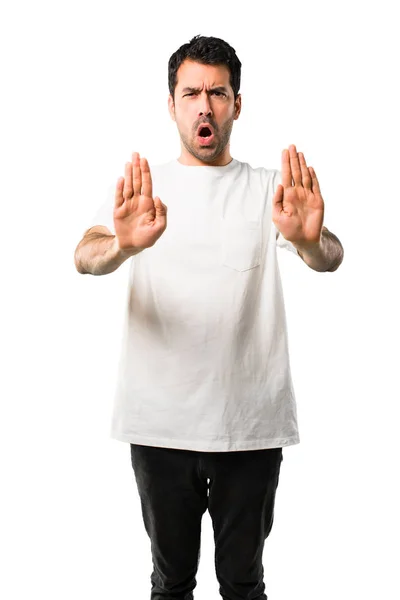 Joven Con Camisa Blanca Haciendo Gesto Stop Con Mano Para —  Fotos de Stock