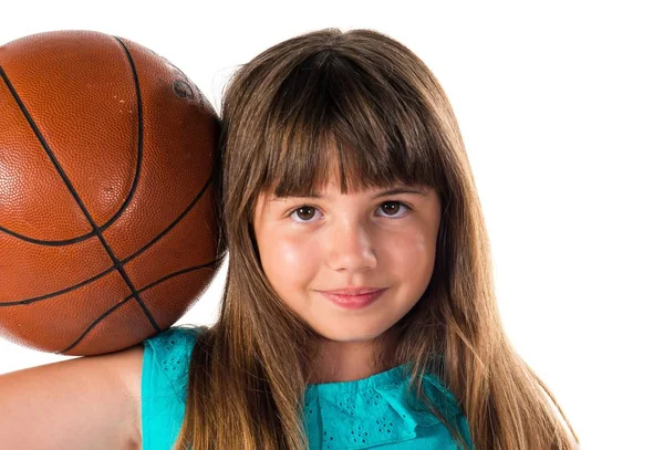 Κοριτσάκι Παίζει Μπάσκετ — Φωτογραφία Αρχείου