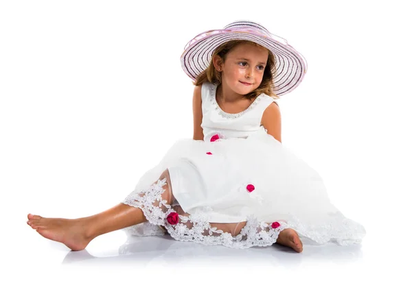 Niña Rubia Con Sombrero —  Fotos de Stock