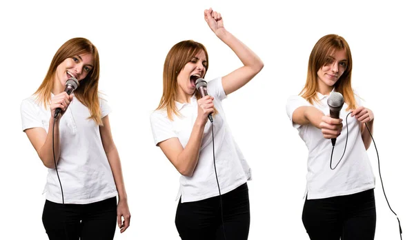 Zestaw Piękna Młoda Dziewczyna Śpiewa Mikrofonem — Zdjęcie stockowe