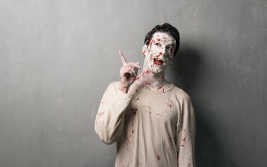 Terrorific zombi düşünüyorum. Cadılar Bayramı tatil