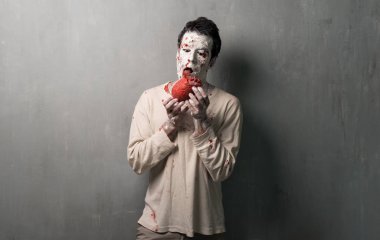 Terrorific zombi bir kalp yeme. Cadılar Bayramı tatil