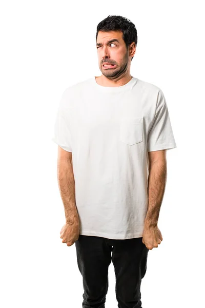 Молодой Человек Белой Рубашке Немного Нервничает Боится Нажимать Зубы Изолированном — стоковое фото