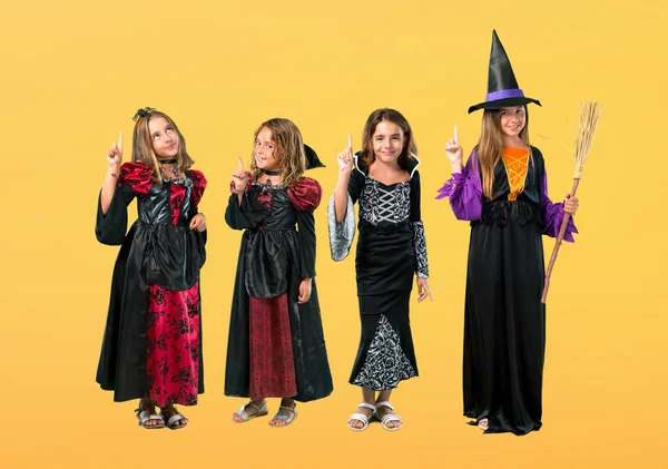 Sada Malá Holčička Oblečený Jako Upír Halloween Svátky Počítání Číslo — Stock fotografie