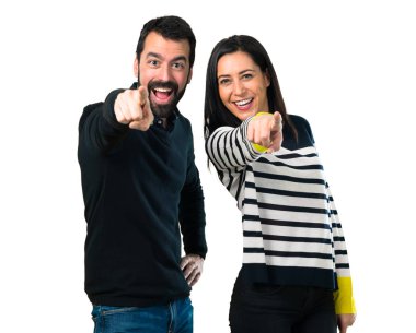 Beyaz arka plan üzerine açık görev çubuğunu çift