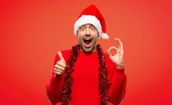 Man Red Clothes Celebrating Christmas Holidays Showing Sign Giving Thumb — Stock Photo, Image