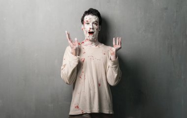 Sürpriz terrorific zombi. Cadılar Bayramı tatil