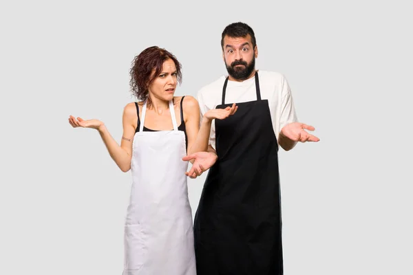 Couple Cooks Having Doubts Confuse Face Expression Grey Background — Stock Photo, Image