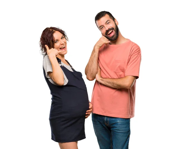 Pareja Con Una Mujer Embarazada Haciendo Gesto Telefónico Llámame Signo — Foto de Stock