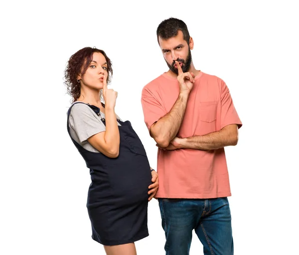 Para Kobieta Ciąży Wyświetlono Znak Zamknięcia Ust Ciszy Gest Białym — Zdjęcie stockowe