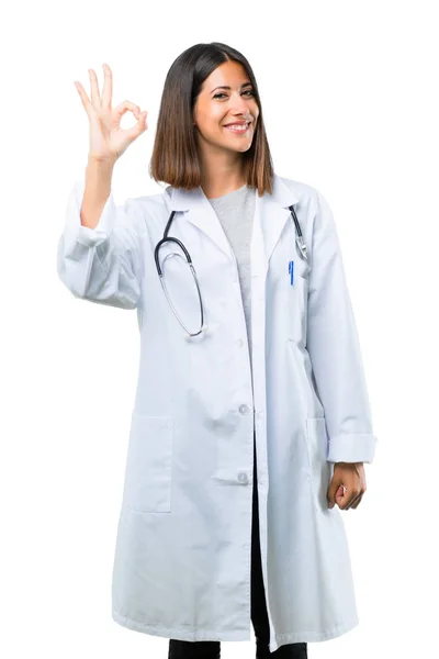 Doktor Kadın Parmakları Tamam Işaretiyle Gösterilen Stetoskop Ile Mutluluk Memnuniyet — Stok fotoğraf