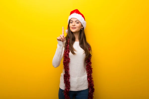 Adolescente Menina Celebrando Natal Feriados Contando Número Sinal — Fotografia de Stock