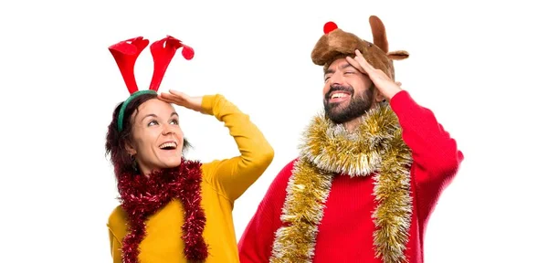 Paar Das Sich Für Die Weihnachtsfeiertage Herausgeputzt Hat Hat Gerade — Stockfoto