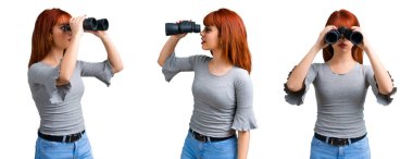 Genç Kızıl saçlı kız siyah dürbünlü kümesi