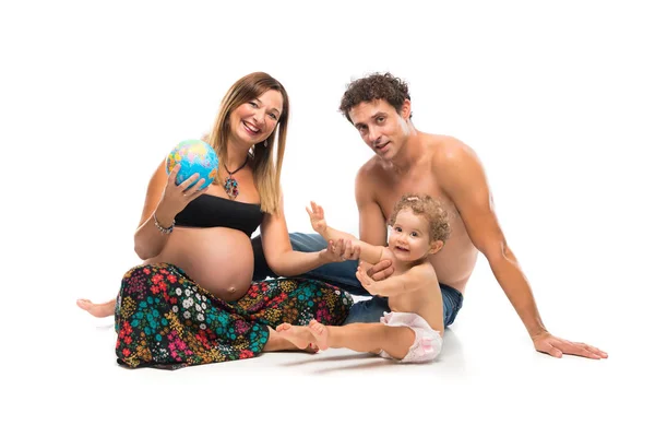 Femme Enceinte Avec Petite Fille Son Mari Sur Fond Blanc — Photo