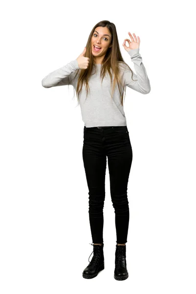 Genç Kız Gösteren Işareti Ile Izole Beyaz Arka Plan Üzerinde — Stok fotoğraf