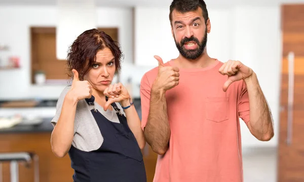 Couple Pregnant Woman Making Good Bad Sign Undecided Yes House — Stock Photo, Image
