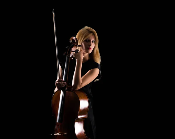 Junges Mädchen Spielt Cello Auf Isoliertem Schwarzen Hintergrund — Stockfoto