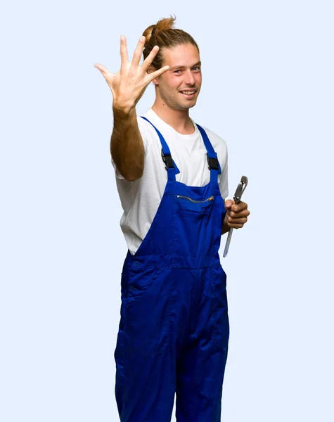 Workman Počítání Pět Prsty Izolované Pozadí — Stock fotografie