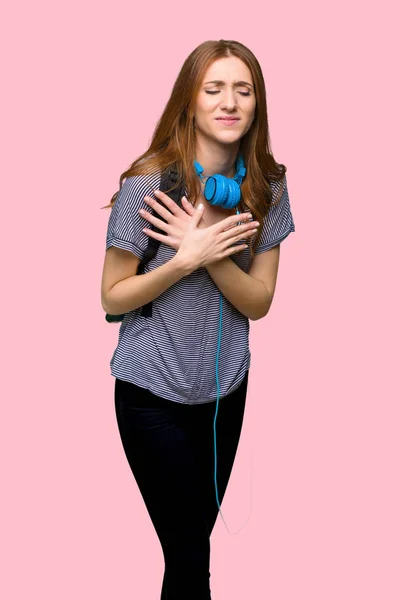 Redhead Student Woman Having Pain Heart Isolated Pink Background — Stock Photo, Image