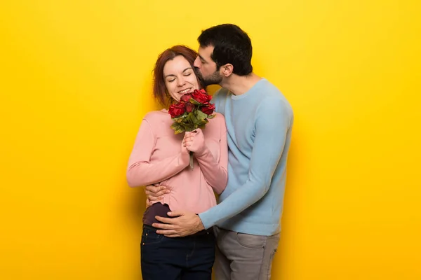 Par Alla Hjärtans Dag Med Blommor — Stockfoto