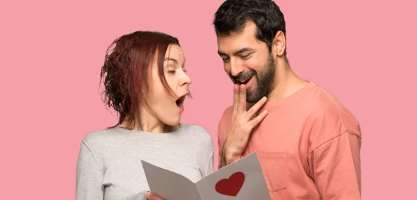 Couple Valentine Day Valentines Day Card Isolated Pink Background — Stock Photo, Image