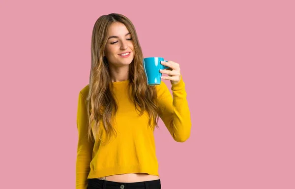 Young Girl Yellow Sweater Holding Hot Cup Coffee Isolated Pink — Stock Photo, Image