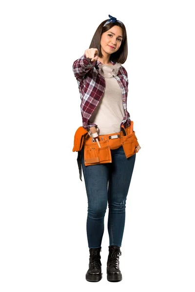 Pełnowymiarową Strzał Kobieta Młodego Pracownika Wskazuje Palcem Ciebie Wyrażeniem Pewnie — Zdjęcie stockowe