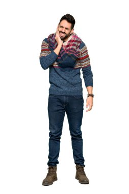 Bir hippi adam izole beyaz zemin üzerine diş ağrısı ile tam uzunlukta atış