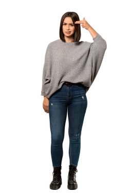 İntihar jest yapma sorunları olan genç bir kadın tam uzunlukta bir kadeh beyaz arka plan izole