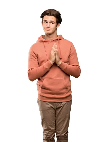 Adolescent Homme Avec Sweat Shirt Comploter Quelque Chose Sur Fond — Photo