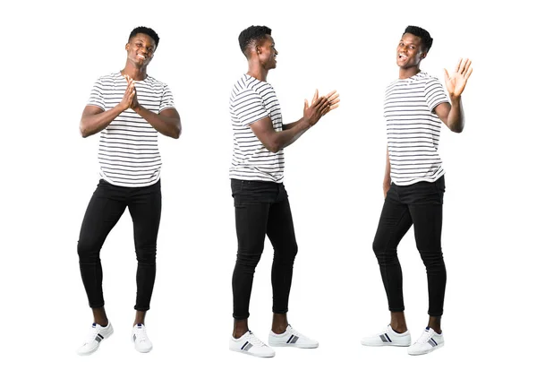 Conjunto Hombre Piel Oscura Con Camisa Rayada Sonriendo Aplaudiendo —  Fotos de Stock