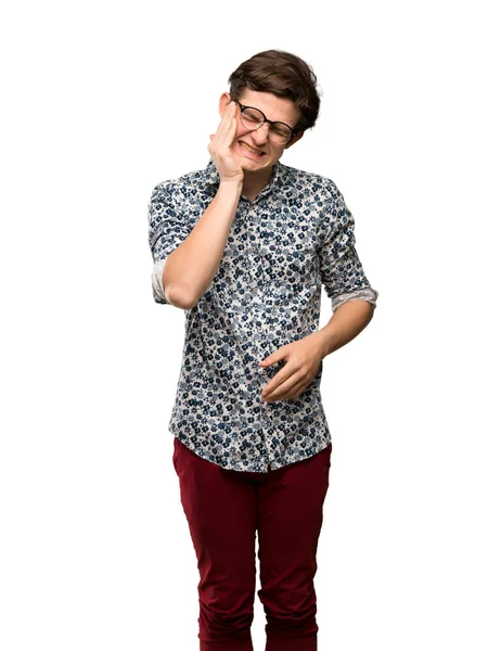 Подросток Цветочной Рубашке Очках Зубной Болью Изолированном Белом Фоне — стоковое фото