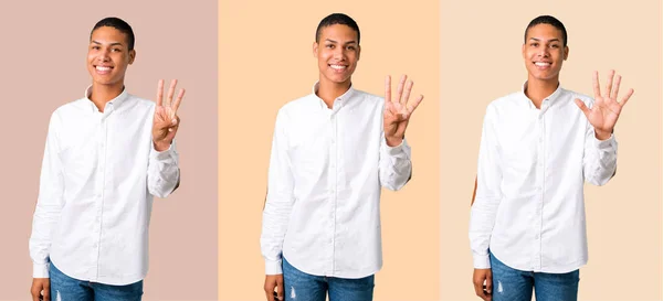 Conjunto Joven Afroamericano Hombre Con Camisa Blanca Feliz Contando Tres — Foto de Stock