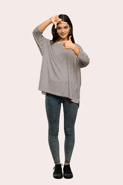 Full Length Shot Teenager Girl Striped Shirt Focusing Face Framing — Stock Photo, Image