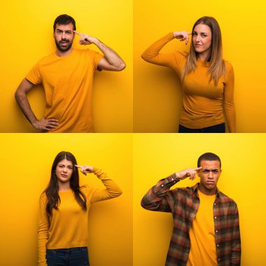 İnsanların kafasına delilik koyarak parmak hareketi yapma ayarla