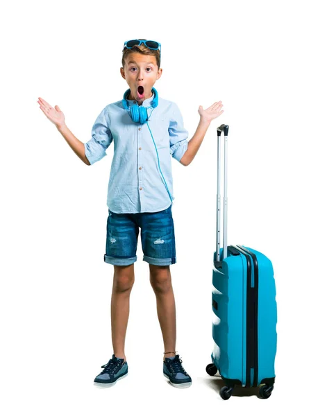 Corps Complet Kid Avec Lunettes Soleil Écouteurs Voyageant Avec Valise — Photo