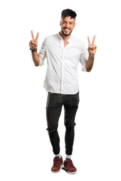 Tiro Completo Jovem Árabe Com Camisa Branca Sorrindo Mostrando Sinal — Fotografia de Stock