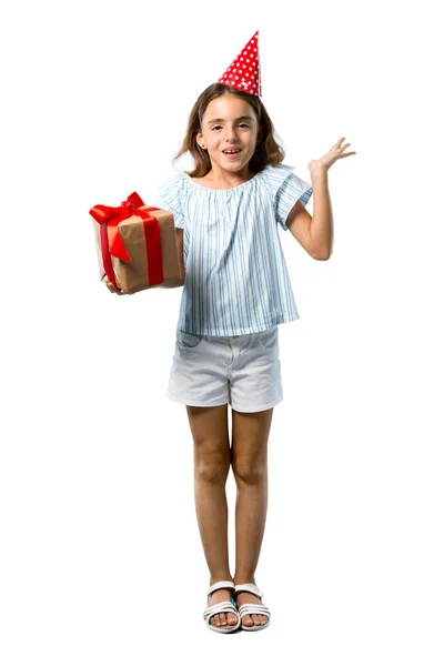 Uma Foto Completa Uma Menina Uma Festa Aniversário Segurando Presente — Fotografia de Stock