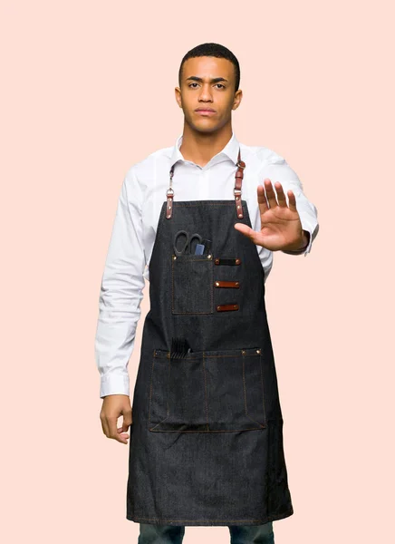 Young Afro American Barber Man Making Stop Gesture Denying Situation — Stock Photo, Image