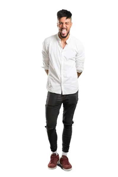 Uma Foto Completa Jovem Árabe Com Camisa Branca Mostrando Língua — Fotografia de Stock
