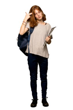 İntihar jest yapma sorunları olan bir genç redhead öğrenci tam uzunlukta bir kadeh beyaz arka plan izole